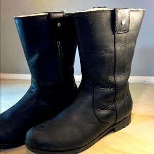 Ugg Burrough Leather Boots Side Zip Sz 9